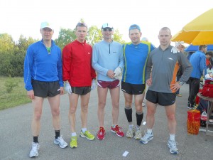 10 min pirms starta, trūkst Pētera