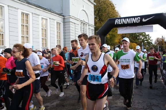 rezeknes pusmaratons