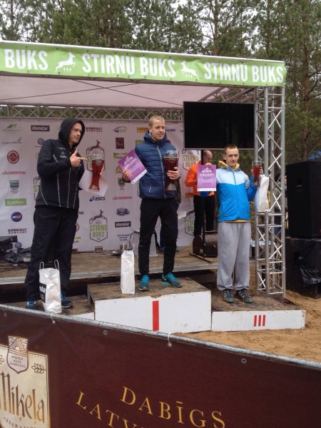 Stirnu Buks - Droppy 1:1