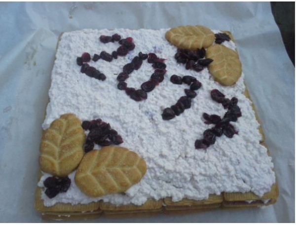 Piestāju pie SK Dzērvene sezonas noslēguma tortes.