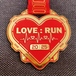 Love run 2025_medala